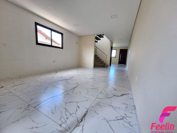 Imagem Casa com 3 Quartos à Venda, 119 m² em Campeche - Florianópolis Imagem Casa com 3 Quartos à Venda, 119 m² em Campeche - Florianópolis
