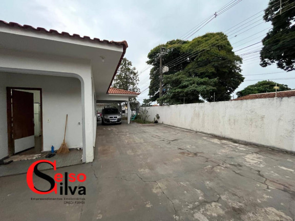 Imagem Casa com 3 Quartos à Venda, 360 m² em Maringá Imagem Casa com 3 Quartos à Venda, 360 m² em Maringá