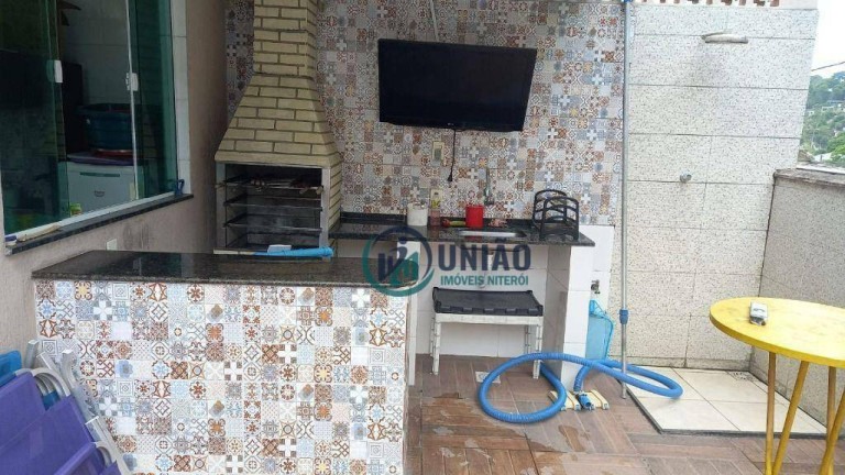 Imagem Casa com 4 Quartos à Venda, 213 m² em Arsenal - São Gonçalo