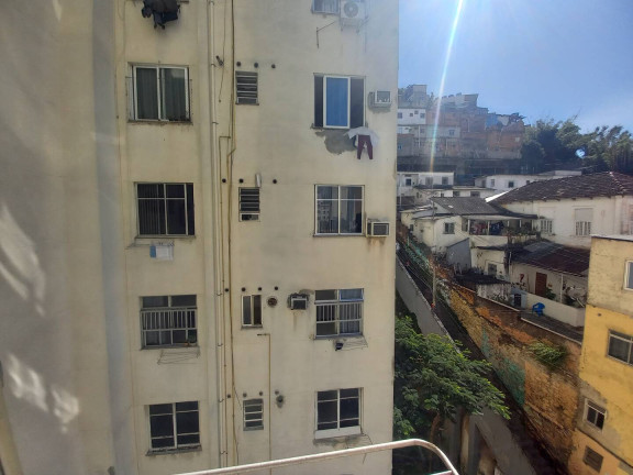 Imagem Apartamento com 1 Quarto à Venda, 35 m² em Catete - Rio De Janeiro Imagem Apartamento com 1 Quarto à Venda, 35 m² em Catete - Rio De Janeiro
