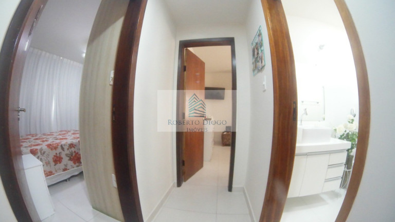 Imagem Casa com 2 Quartos à Venda, 100 m² em São Francisco - Niterói Imagem Casa com 2 Quartos à Venda, 100 m² em São Francisco - Niterói