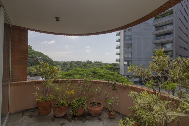 Imagem Apartamento com 3 Quartos à Venda, 210 m² em Itaim Bibi - São Paulo Imagem Apartamento com 3 Quartos à Venda, 210 m² em Itaim Bibi - São Paulo