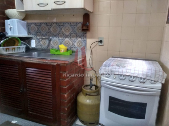 Imagem Imóvel com 2 Quartos à Venda, 80 m² em Peró - Cabo Frio Imagem Imóvel com 2 Quartos à Venda, 80 m² em Peró - Cabo Frio