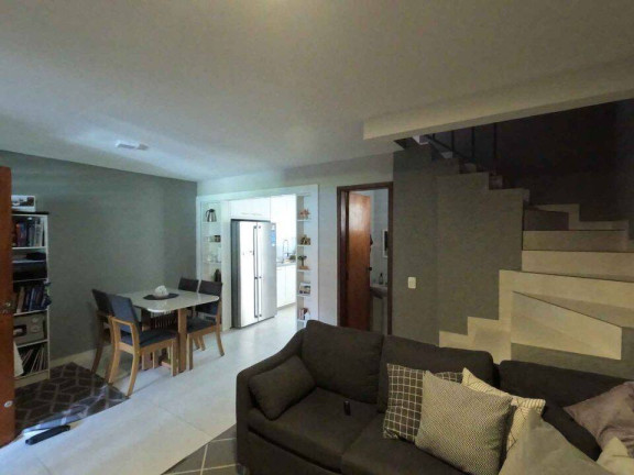 Imagem Sobrado com 3 Quartos à Venda, 77 m² em Cajuru - Curitiba Imagem Sobrado com 3 Quartos à Venda, 77 m² em Cajuru - Curitiba