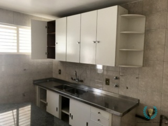 Imagem Casa com 4 Quartos à Venda, 236 m² em Jardim Meny - São Roque Imagem Casa com 4 Quartos à Venda, 236 m² em Jardim Meny - São Roque