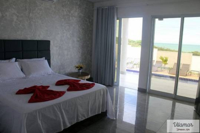 Imagem Casa com 5 Quartos à Venda, 330 m² em Praia De Sibaúma - Tibau Do Sul Imagem Casa com 5 Quartos à Venda, 330 m² em Praia De Sibaúma - Tibau Do Sul