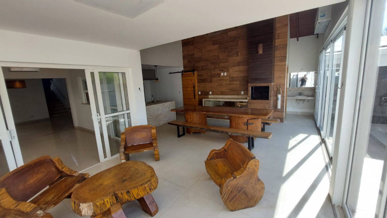 Imagem Casa com 4 Quartos à Venda, 375 m² em Condomínio Belvedere - Cuiabá Imagem Casa com 4 Quartos à Venda, 375 m² em Condomínio Belvedere - Cuiabá