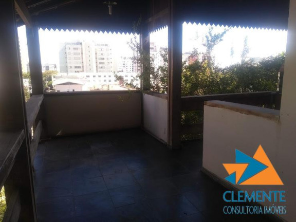 Imagem Casa com 6 Quartos à Venda, 250 m² em Santa Efigenia - Belo Horizonte Imagem Casa com 6 Quartos à Venda, 250 m² em Santa Efigenia - Belo Horizonte