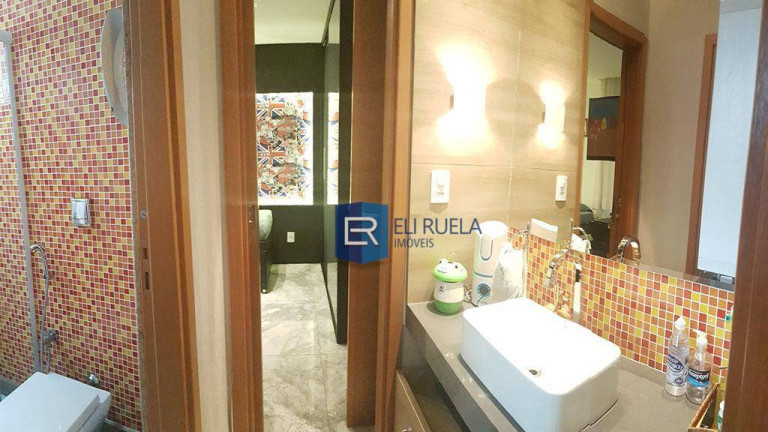 Imagem Apartamento com 4 Quartos à Venda, 145 m² em Praia Da Costa - Vila Velha Imagem Apartamento com 4 Quartos à Venda, 145 m² em Praia Da Costa - Vila Velha