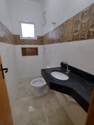 Imagem Casa com 3 Quartos à Venda, em Guilhermina - Praia Grande Imagem Casa com 3 Quartos à Venda, em Guilhermina - Praia Grande
