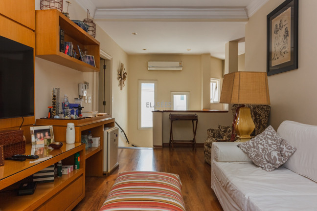Imagem Sobrado com 3 Quartos à Venda, 332 m² em Jardim Paulistano - São Paulo Imagem Sobrado com 3 Quartos à Venda, 332 m² em Jardim Paulistano - São Paulo