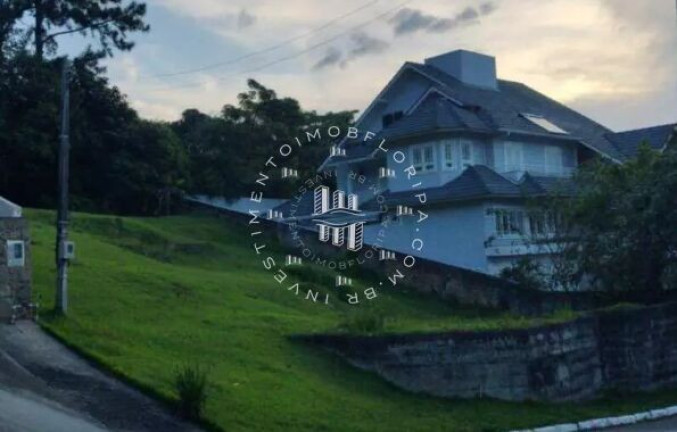 Imagem Terreno à Venda, 686 m² em Cacupé - Florianópolis Imagem Terreno à Venda, 686 m² em Cacupé - Florianópolis
