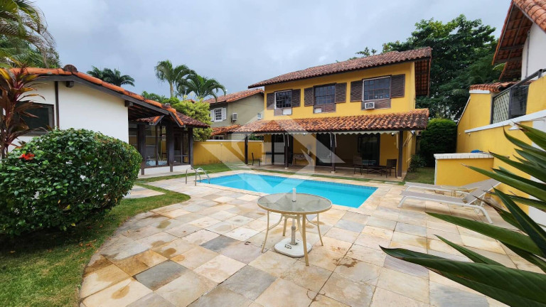 Imagem Casa com 4 Quartos à Venda, 340 m² em Barra Da Tijuca - Rio De Janeiro Imagem Casa com 4 Quartos à Venda, 340 m² em Barra Da Tijuca - Rio De Janeiro