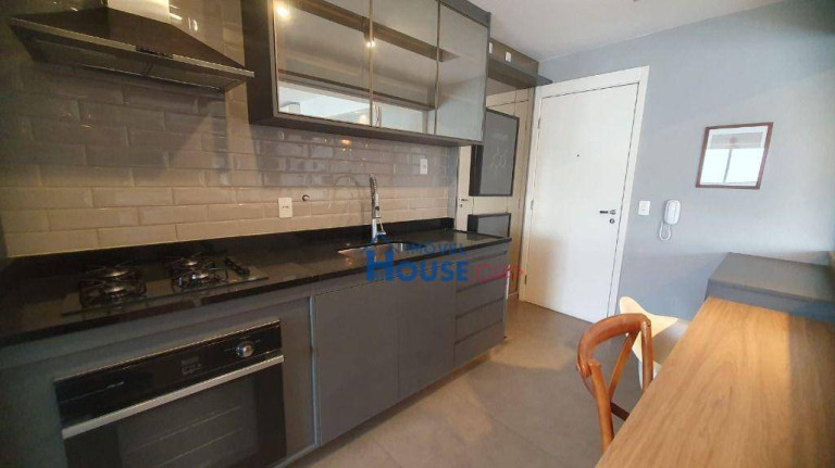 Imagem Apartamento com 2 Quartos à Venda, 121 m² em Pinheiros - São Paulo Imagem Apartamento com 2 Quartos à Venda, 121 m² em Pinheiros - São Paulo