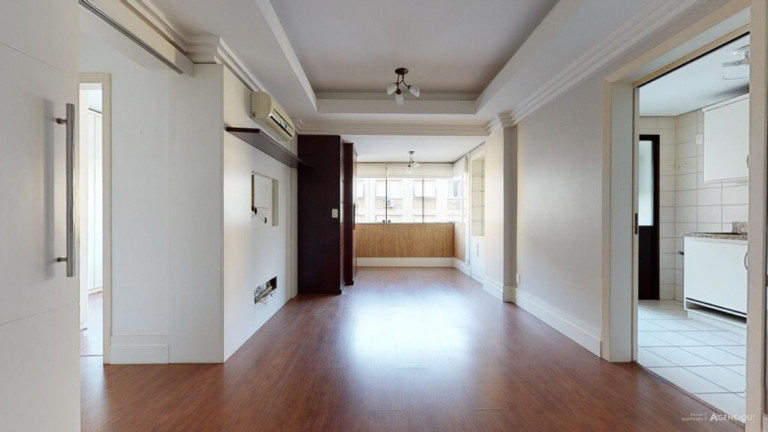 Imagem Imóvel com 2 Quartos à Venda, 69 m² em Higienópolis - Porto Alegre Imagem Imóvel com 2 Quartos à Venda, 69 m² em Higienópolis - Porto Alegre