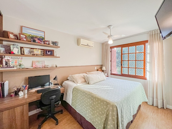 Imagem Imóvel com 2 Quartos à Venda, em Moinhos De Vento - Porto Alegre Imagem Imóvel com 2 Quartos à Venda, em Moinhos De Vento - Porto Alegre