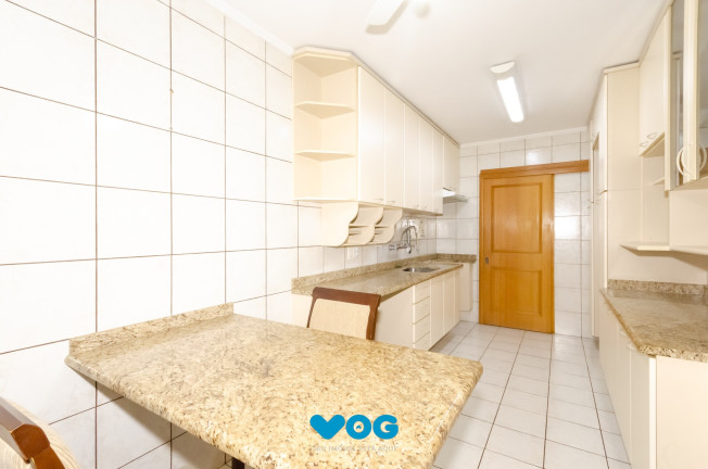 Imagem Imóvel com 3 Quartos à Venda, 126 m² em Petrópolis - Porto Alegre
