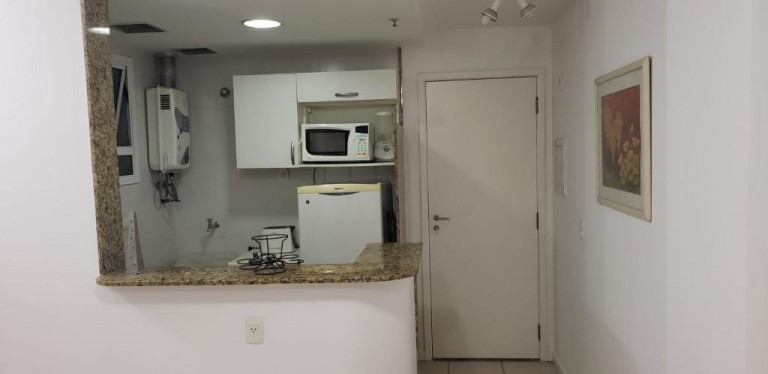 Imagem Apartamento com 1 Quarto à Venda, 45 m² em Lagoa - Rio De Janeiro Imagem Apartamento com 1 Quarto à Venda, 45 m² em Lagoa - Rio De Janeiro