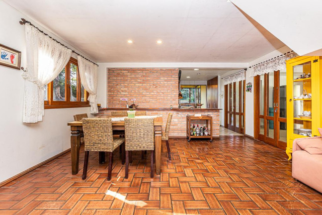 Imagem Casa com 5 Quartos à Venda, 457 m² em Campo Comprido - Curitiba Imagem Casa com 5 Quartos à Venda, 457 m² em Campo Comprido - Curitiba