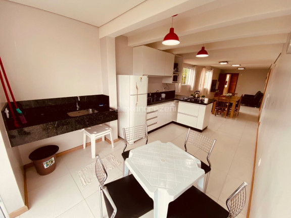Imagem Cobertura com 4 Quartos à Venda, 200 m² em Bombas - Bombinhas Imagem Cobertura com 4 Quartos à Venda, 200 m² em Bombas - Bombinhas
