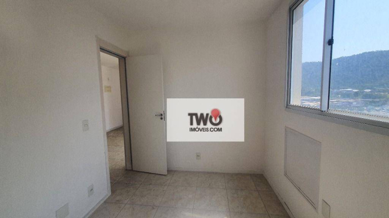 Imagem Apartamento com 2 Quartos à Venda, 50 m² em Camorim - Rio De Janeiro