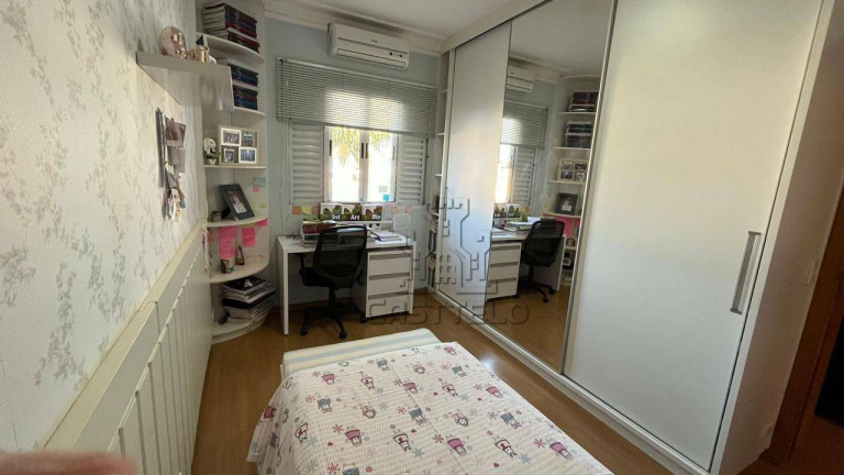 Imagem Casa com 4 Quartos à Venda, 265 m² em Aragarça - Londrina Imagem Casa com 4 Quartos à Venda, 265 m² em Aragarça - Londrina