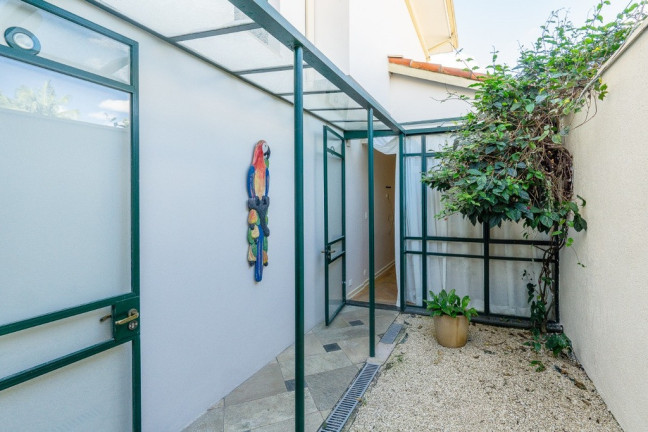 Imagem Casa com 3 Quartos à Venda, 288 m² em Jardim Das Bandeiras - São Paulo