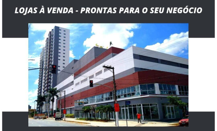 Sala Comercial à Venda, 529 m² em Sacomã - São Paulo