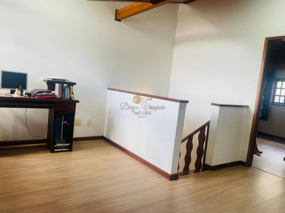 Imagem Casa com 4 Quartos à Venda, 117 m² em Várzea - Teresópolis Imagem Casa com 4 Quartos à Venda, 117 m² em Várzea - Teresópolis
