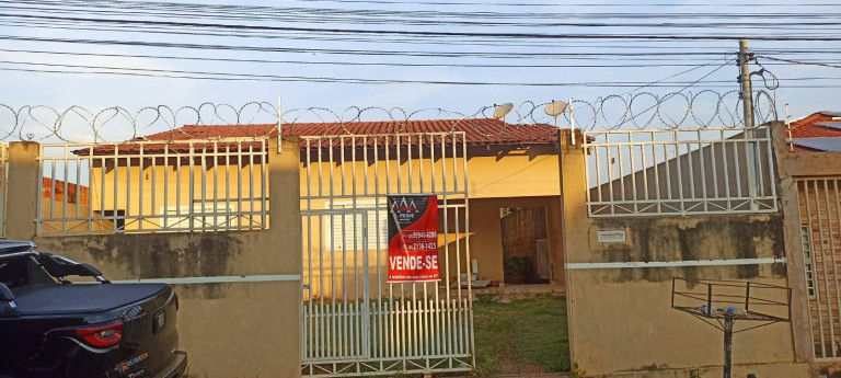 Imagem Casa com 3 Quartos à Venda, em Morada Do Ouro - Cuiabá Imagem Casa com 3 Quartos à Venda, em Morada Do Ouro - Cuiabá