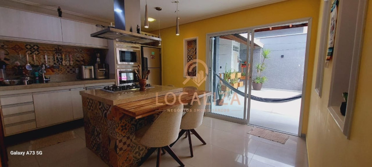 Imagem Casa com 3 Quartos à Venda, 300 m² em Condomínio Terras Do Vale - Caçapava Imagem Casa com 3 Quartos à Venda, 300 m² em Condomínio Terras Do Vale - Caçapava