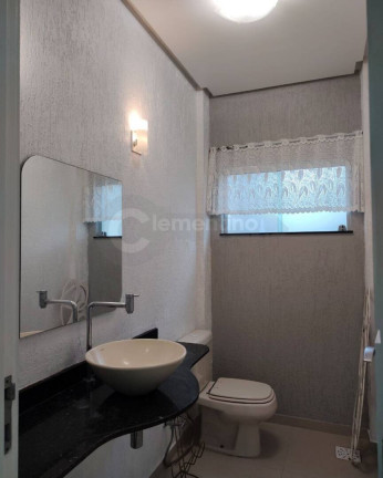 Casa de Condomínio com 5 Quartos para Alugar, 394 m² em Ponta Negra - Manaus