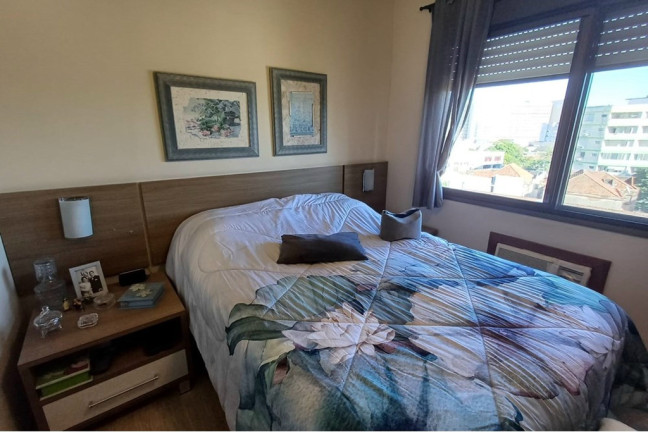 Imagem Apartamento com 3 Quartos à Venda, 93 m² em Rio Branco - Porto Alegre Imagem Apartamento com 3 Quartos à Venda, 93 m² em Rio Branco - Porto Alegre