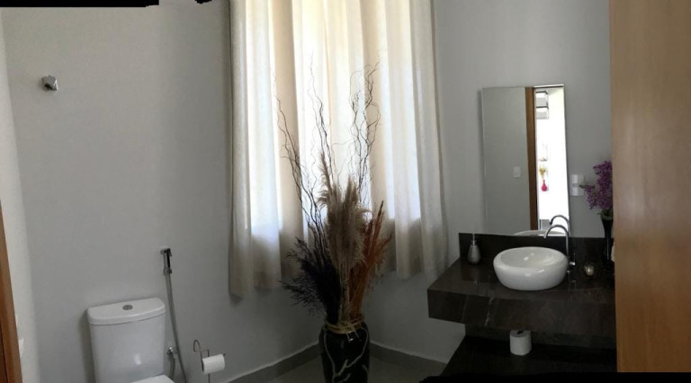 Imagem Casa com 3 Quartos à Venda, 270 m² em Nossa Senhora Do Perpétuo Socorro - Pindamonhangaba Imagem Casa com 3 Quartos à Venda, 270 m² em Nossa Senhora Do Perpétuo Socorro - Pindamonhangaba