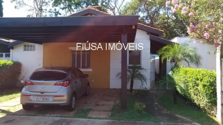 Casa com 3 Quartos à Venda,  em Ouro Branco - Ribeirão Preto