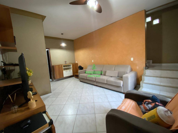 Imagem Casa com 3 Quartos à Venda, 339 m² em Sete Pontes - São Gonçalo Imagem Casa com 3 Quartos à Venda, 339 m² em Sete Pontes - São Gonçalo