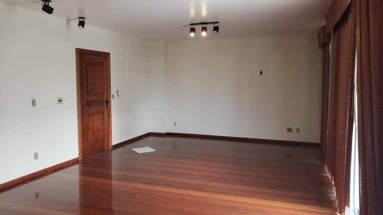 Imagem Apartamento com 4 Quartos à Venda, em Parque Tamandaré - Campos Dos Goytacazes Imagem Apartamento com 4 Quartos à Venda, em Parque Tamandaré - Campos Dos Goytacazes