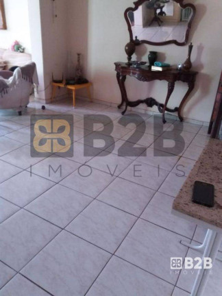 Imagem Casa com 3 Quartos à Venda, 270 m² em Vila Santa Tereza - Bauru Imagem Casa com 3 Quartos à Venda, 270 m² em Vila Santa Tereza - Bauru