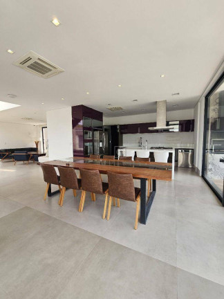 Imagem Casa com 4 Quartos à Venda ou Locação, 620 m² em Tamboré - Barueri Imagem Casa com 4 Quartos à Venda ou Locação, 620 m² em Tamboré - Barueri