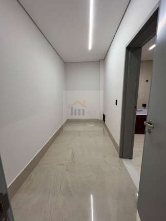 Imagem Casa com 4 Quartos à Venda, 224 m² em Residencial Vereda Dos Buritis - Goiânia Imagem Casa com 4 Quartos à Venda, 224 m² em Residencial Vereda Dos Buritis - Goiânia