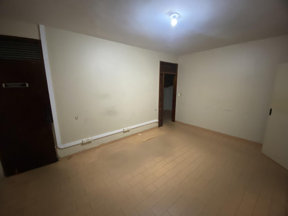 Sala Comercial para Alugar, 390 m² em Joaquim Távora - Fortaleza