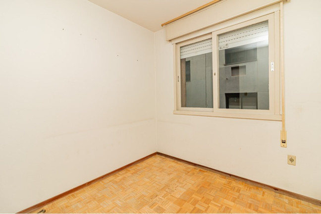 Imagem Apartamento com 3 Quartos à Venda, 76 m² em Mont Serrat - Porto Alegre Imagem Apartamento com 3 Quartos à Venda, 76 m² em Mont Serrat - Porto Alegre