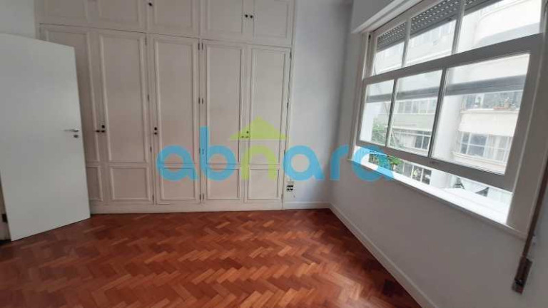 Imagem Apartamento com 3 Quartos à Venda, 223 m² em Copacabana - Rio De Janeiro