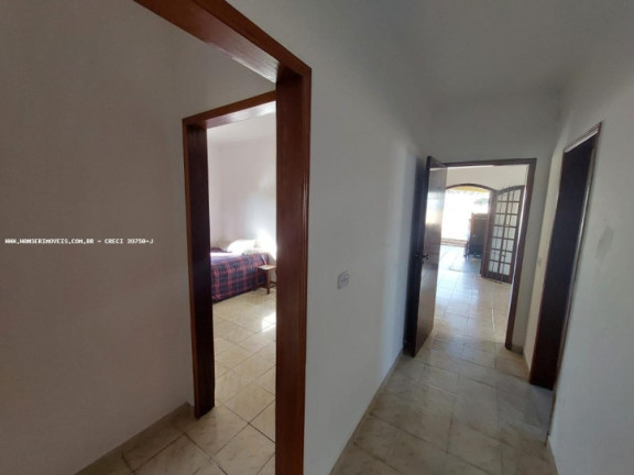 Imagem Casa com 3 Quartos à Venda, em Prainha - Caraguatatuba Imagem Casa com 3 Quartos à Venda, em Prainha - Caraguatatuba
