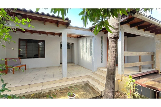 Imagem Casa com 3 Quartos à Venda, 289 m² em Morro Santana - Porto Alegre Imagem Casa com 3 Quartos à Venda, 289 m² em Morro Santana - Porto Alegre