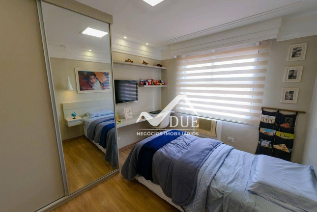 Imagem Apartamento com 2 Quartos à Venda, 78 m² em Embaré - Santos