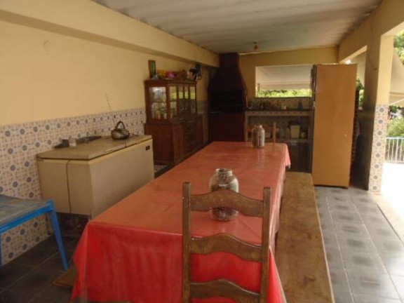 Imagem Casa com 5 Quartos à Venda, 374 m² em Vila Valqueire - Rio De Janeiro
