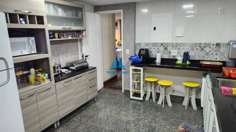Imagem Casa com 4 Quartos à Venda, 175 m² em Ingá - Niterói