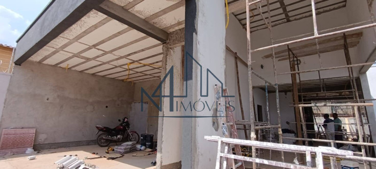 Imagem Casa com 3 Quartos à Venda, 360 m² em Jardim Mont Serrat - Aparecida De Goiânia Imagem Casa com 3 Quartos à Venda, 360 m² em Jardim Mont Serrat - Aparecida De Goiânia