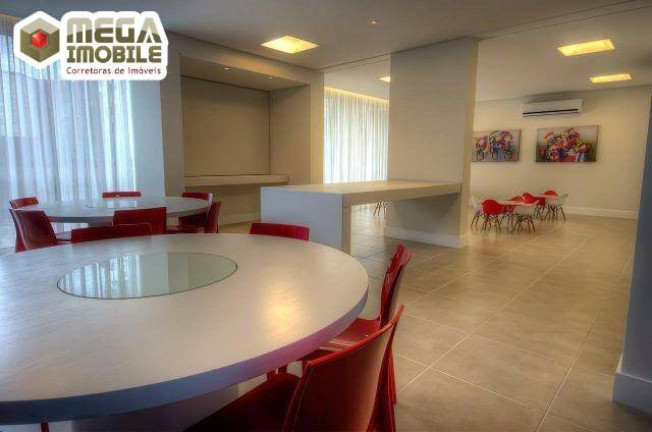Imagem Apartamento com 2 Quartos à Venda, 70 m² em Itacorubi - Florianópolis Imagem Apartamento com 2 Quartos à Venda, 70 m² em Itacorubi - Florianópolis
